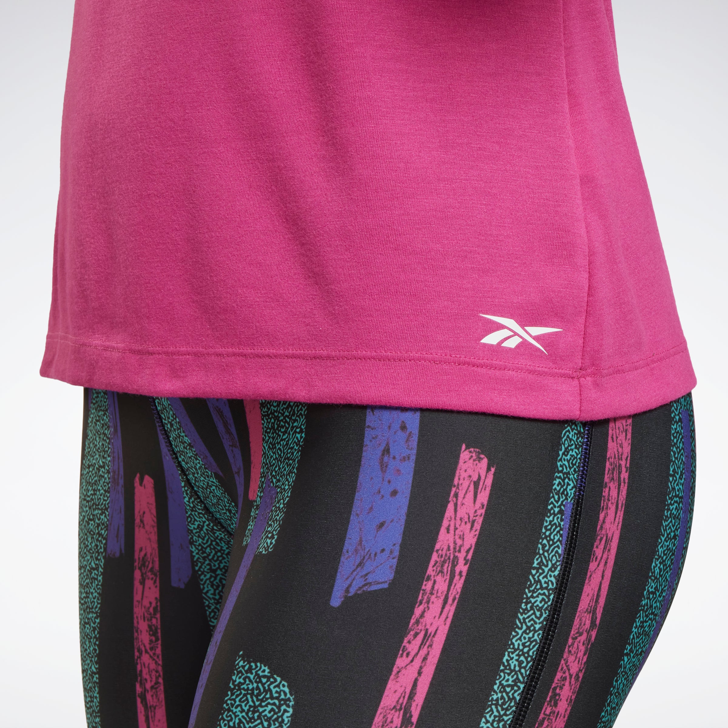 Reebok Apparel Women Workout Ready Supremium Long-Sleeve Top T-Long-Sleeve Top Seprpi - Image 4