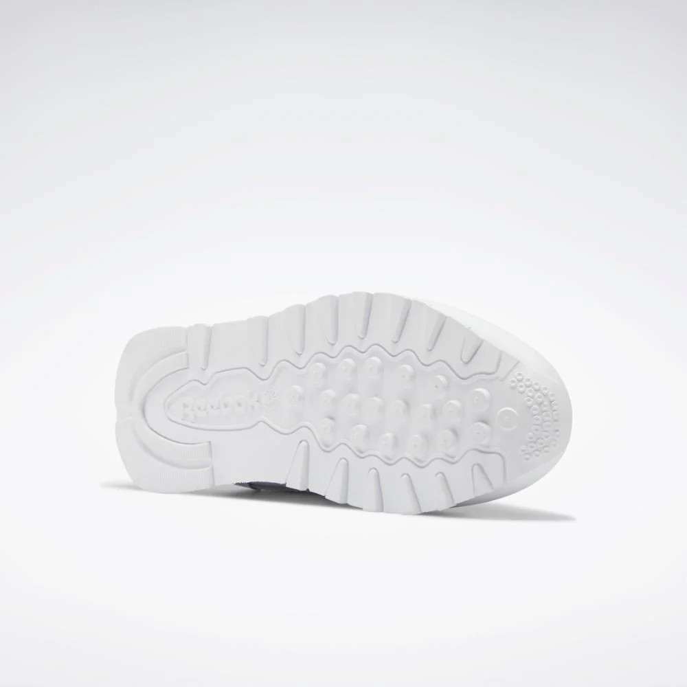 Reebok Footwear Kids Classic Leather FTWWHT/CBLACK/RADAQU - Image 5