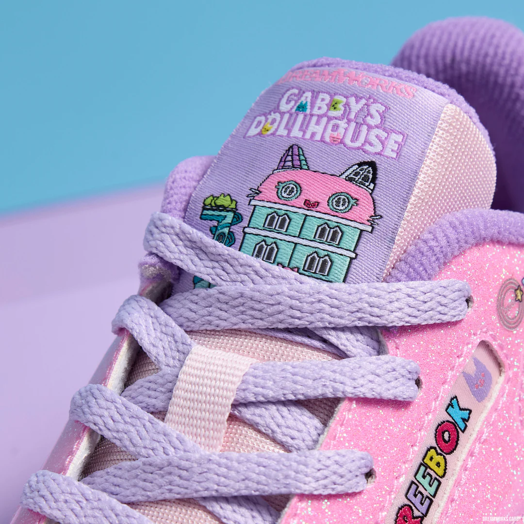 Reebok Footwear Kids Reebok x Gabby's Dollhouse Classic Leather Step 'n Flash Shoes 2.0 - Preschool PINK/PINK/PURPLE - Image 2