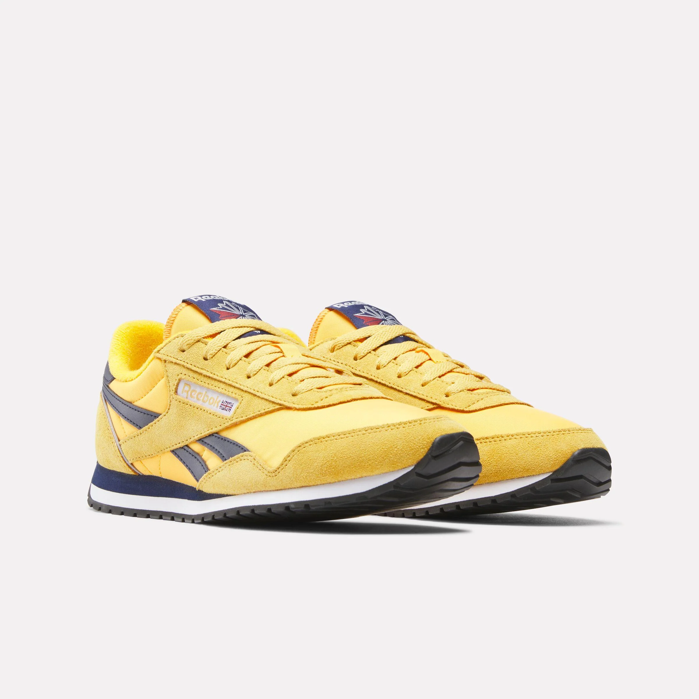 Reebok Footwear Men Classic AZ Shoes COLLEGIATE GOLD/VECTOR NAVY/CH - Image 2
