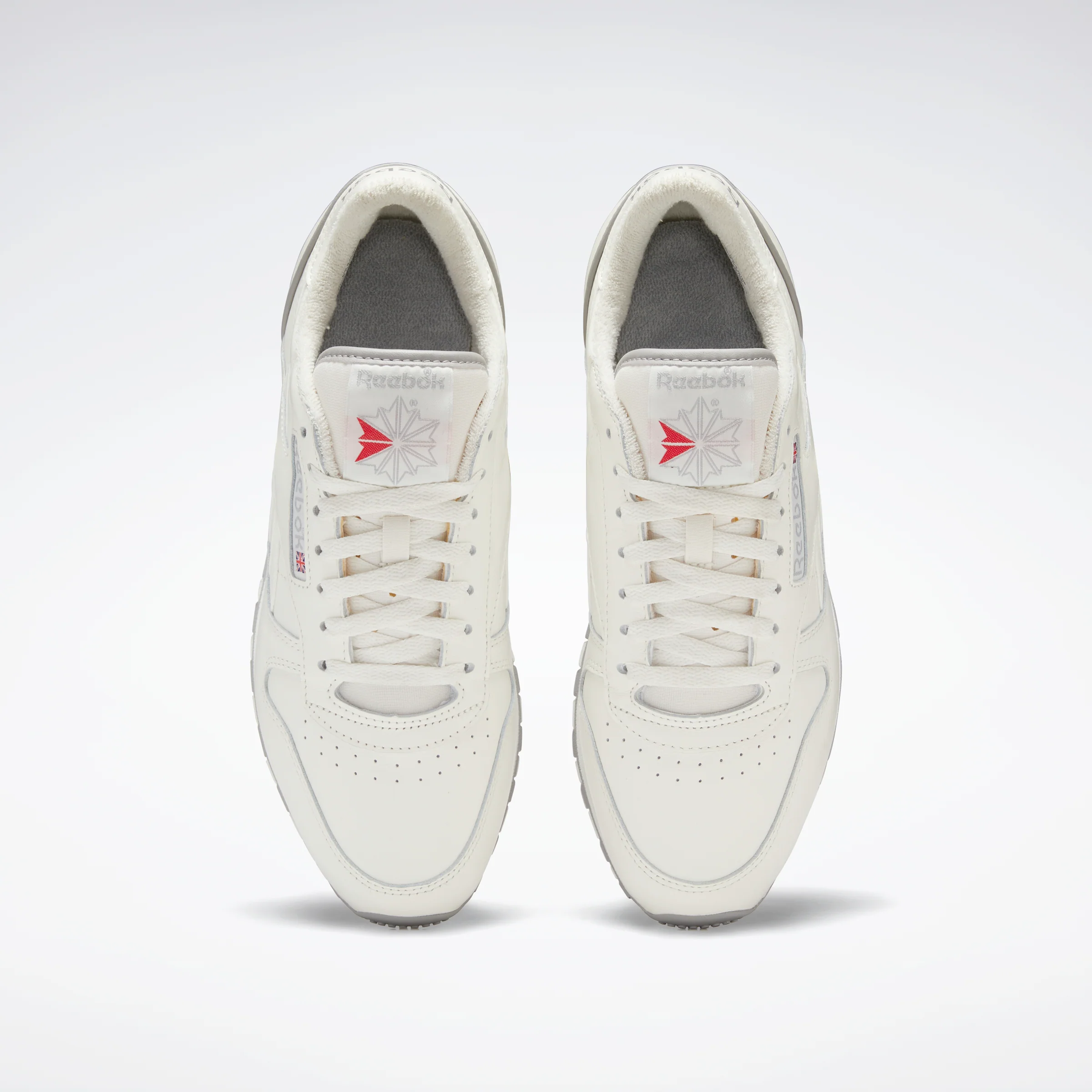 Reebok Footwear Men Classic Leather 1983 Vintage Shoes Chalk/Chalk/Vecred - Image 6