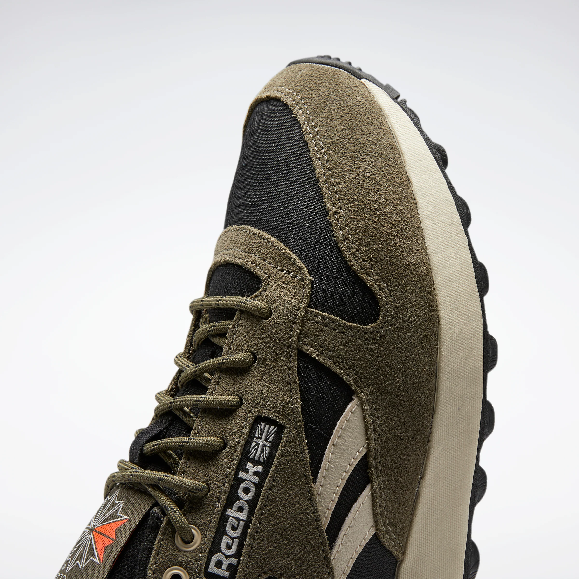 Reebok Footwear Men Classic Leather Shoes Cblack/Armgrn/Stucco - Image 9