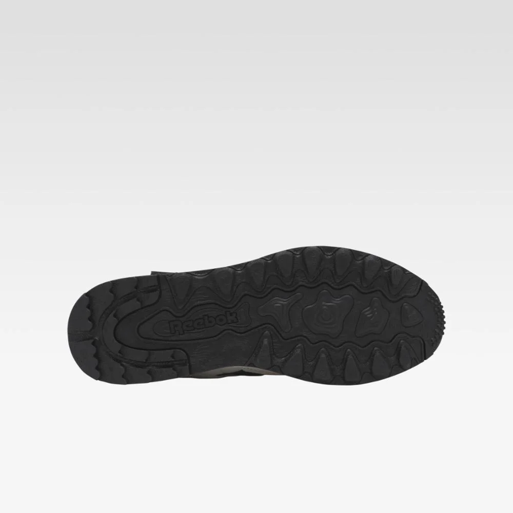 Reebok Footwear Men Classic Leather Winterized Shoes FTWWHT/PURGRY/CBLACK - Image 3