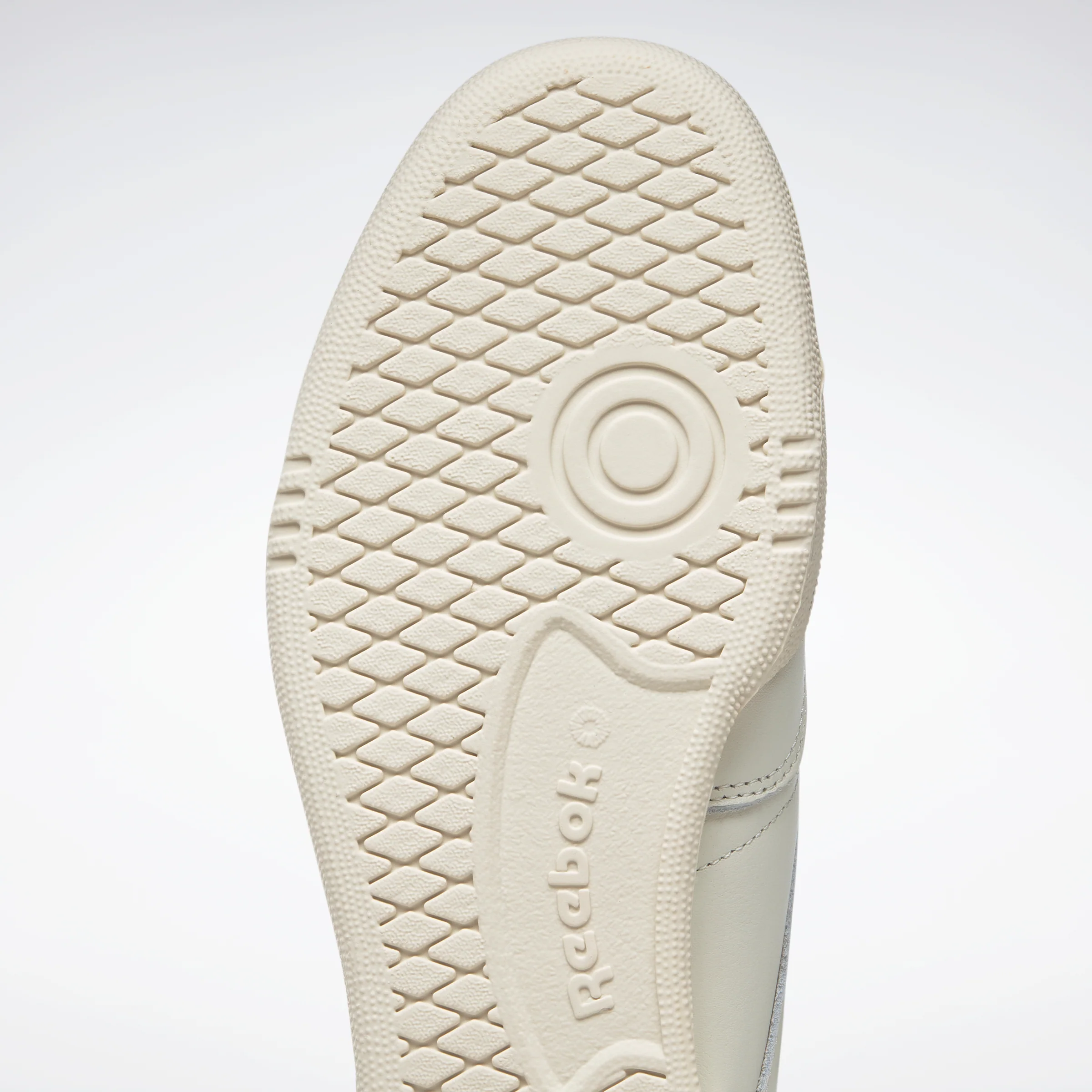 Reebok Footwear Men Club C 1985 Tv Vincha/Papwht/Clatea - Image 7