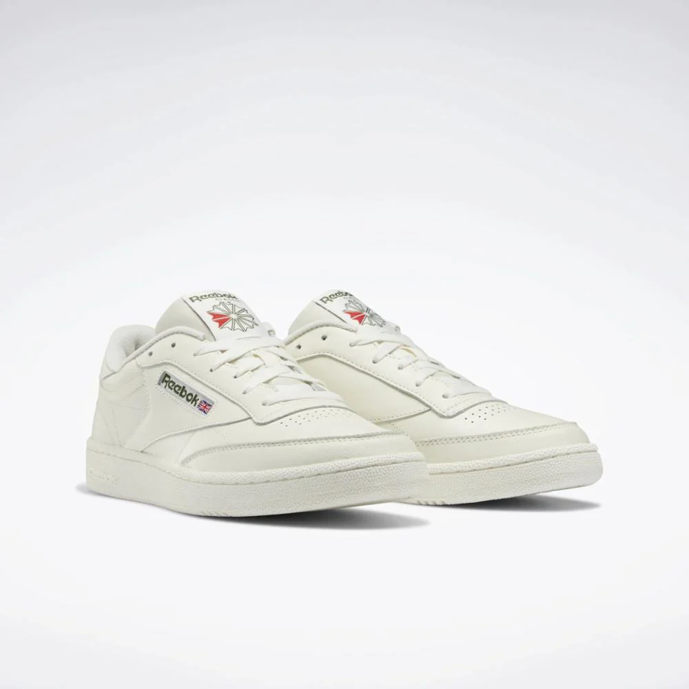 Reebok Footwear Men Club C 85 Shoes CHALK/CHALK/HUNTER GREEN - Image 3