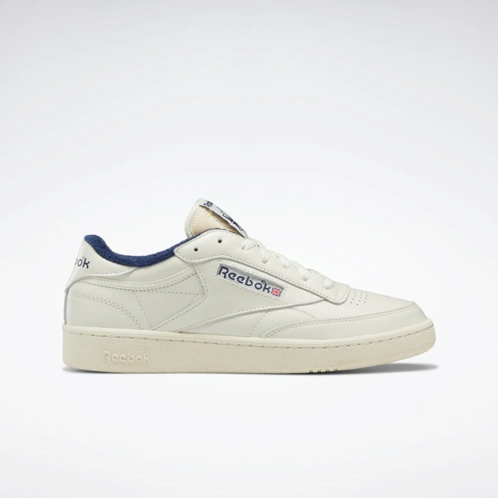 Reebok Footwear Men Club C 85 Vintage Shoes CHALK/ALABASTER/VECTOR NAVY