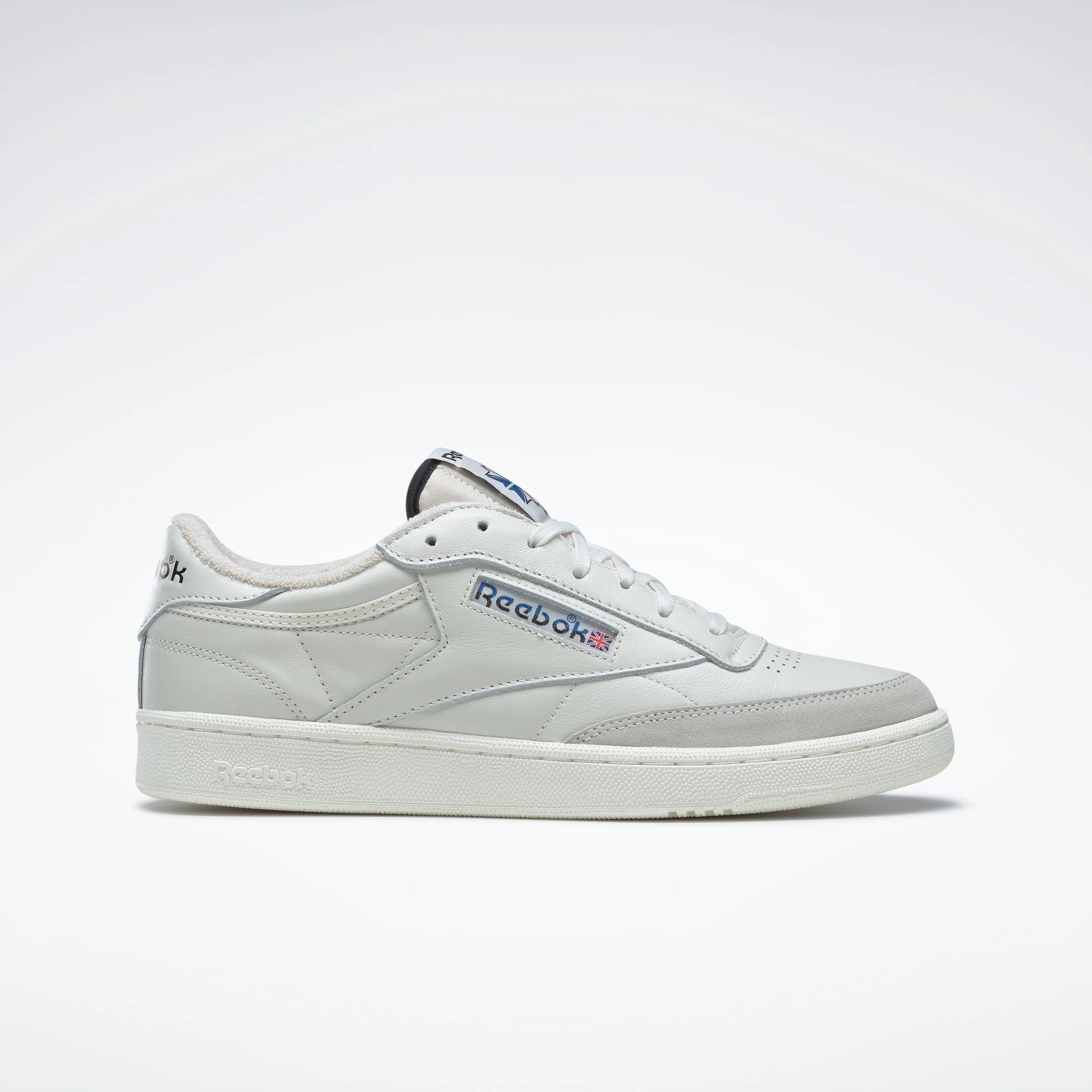 Reebok Footwear Men Club C 85 Vintage Shoes Chalk/Black/Vecblu