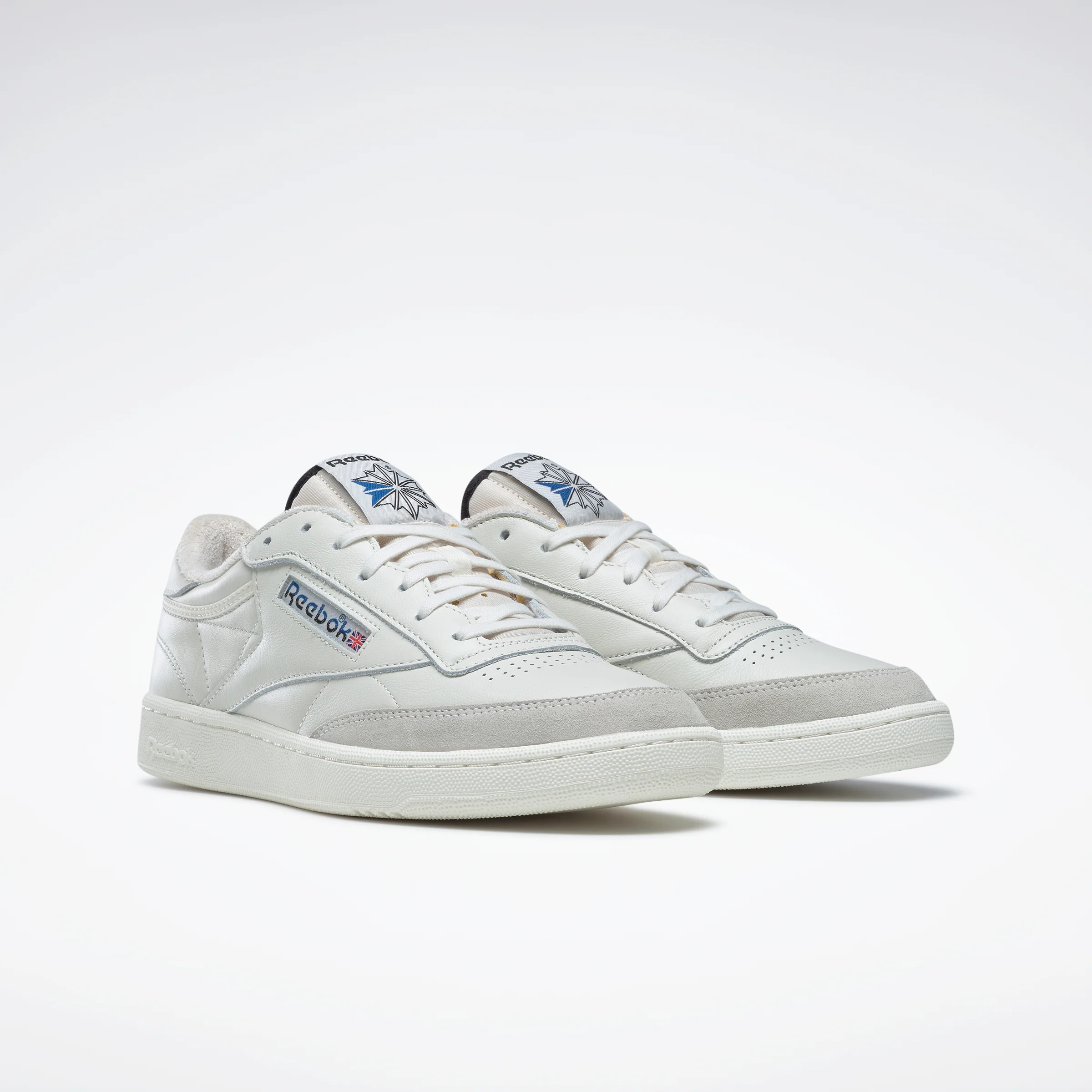 Reebok Footwear Men Club C 85 Vintage Shoes Chalk/Black/Vecblu - Image 3