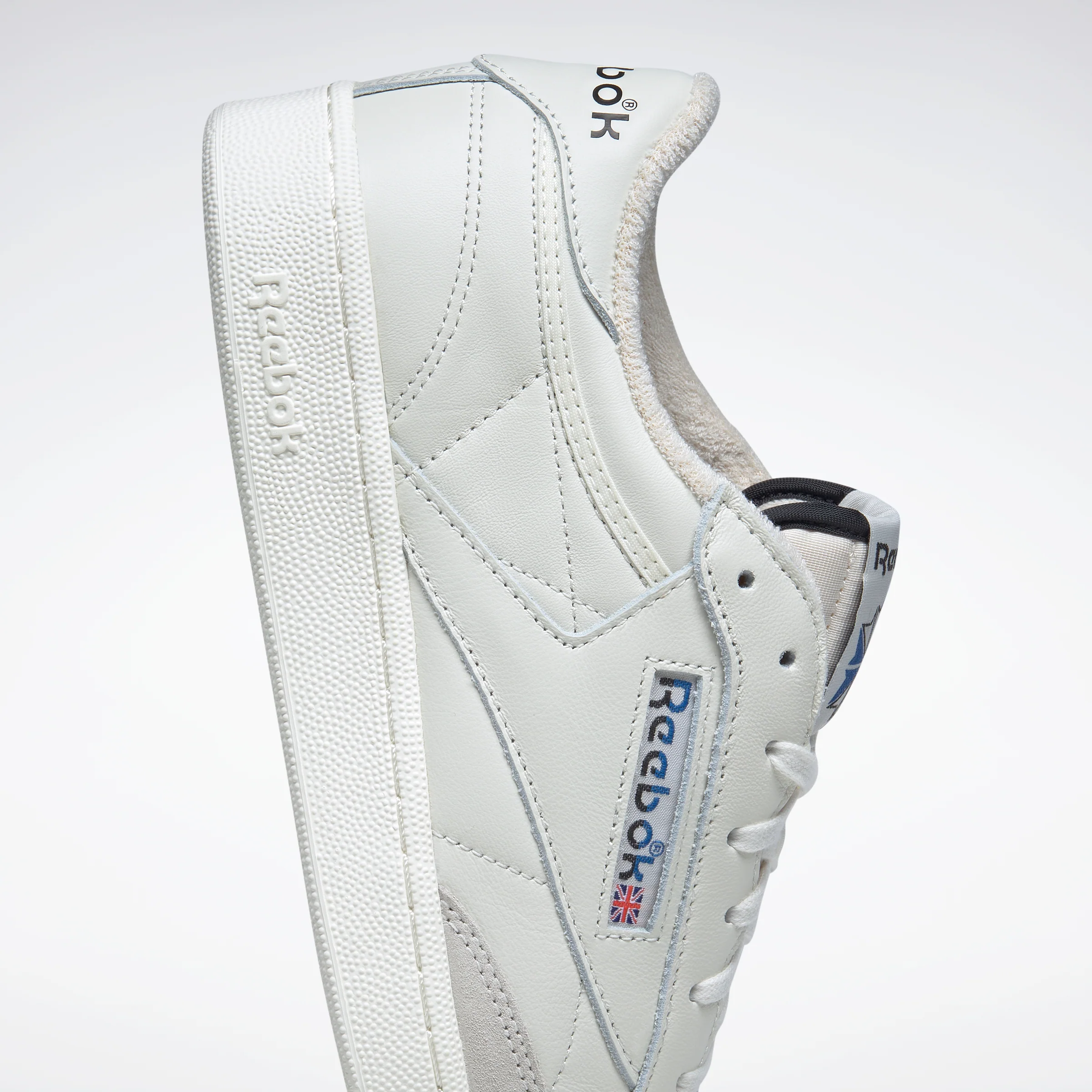 Reebok Footwear Men Club C 85 Vintage Shoes Chalk/Black/Vecblu - Image 8