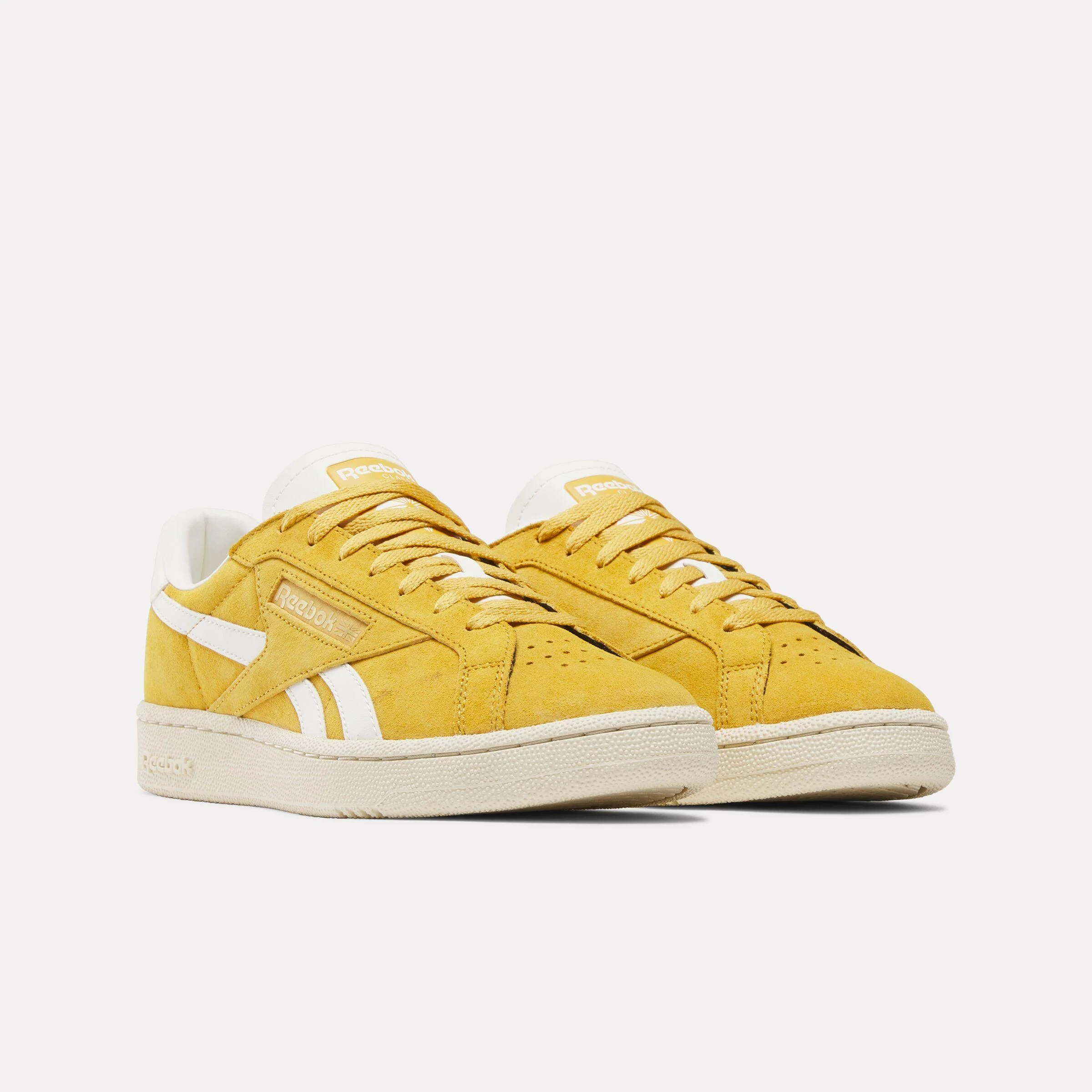 Reebok Footwear Men Club C Grounds UK Shoes GRITGOLD/PAPERWHITE/CHALK - Image 2