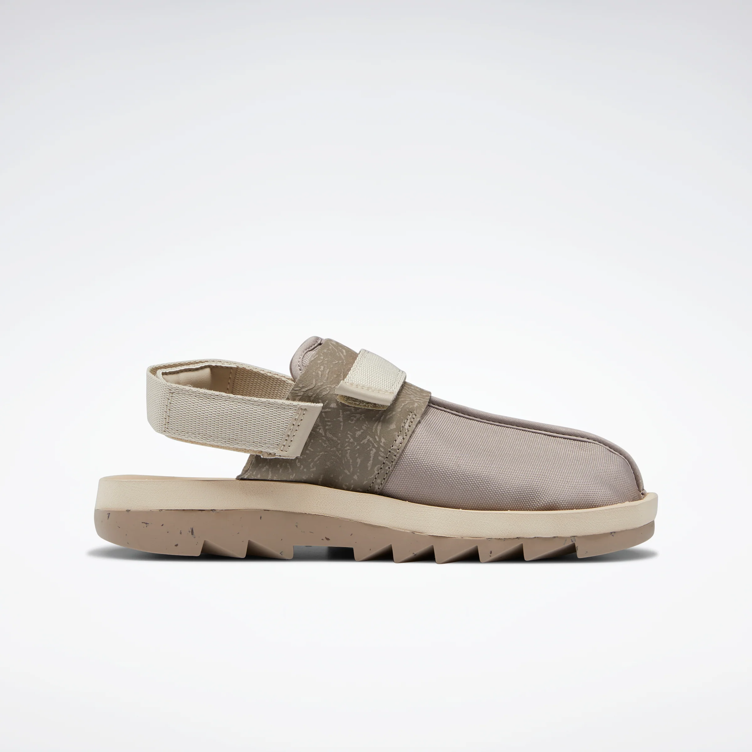 Reebok Footwear Men Jurassic World Beatnik Slides Bougry/Parchm/Oatmea - Image 2