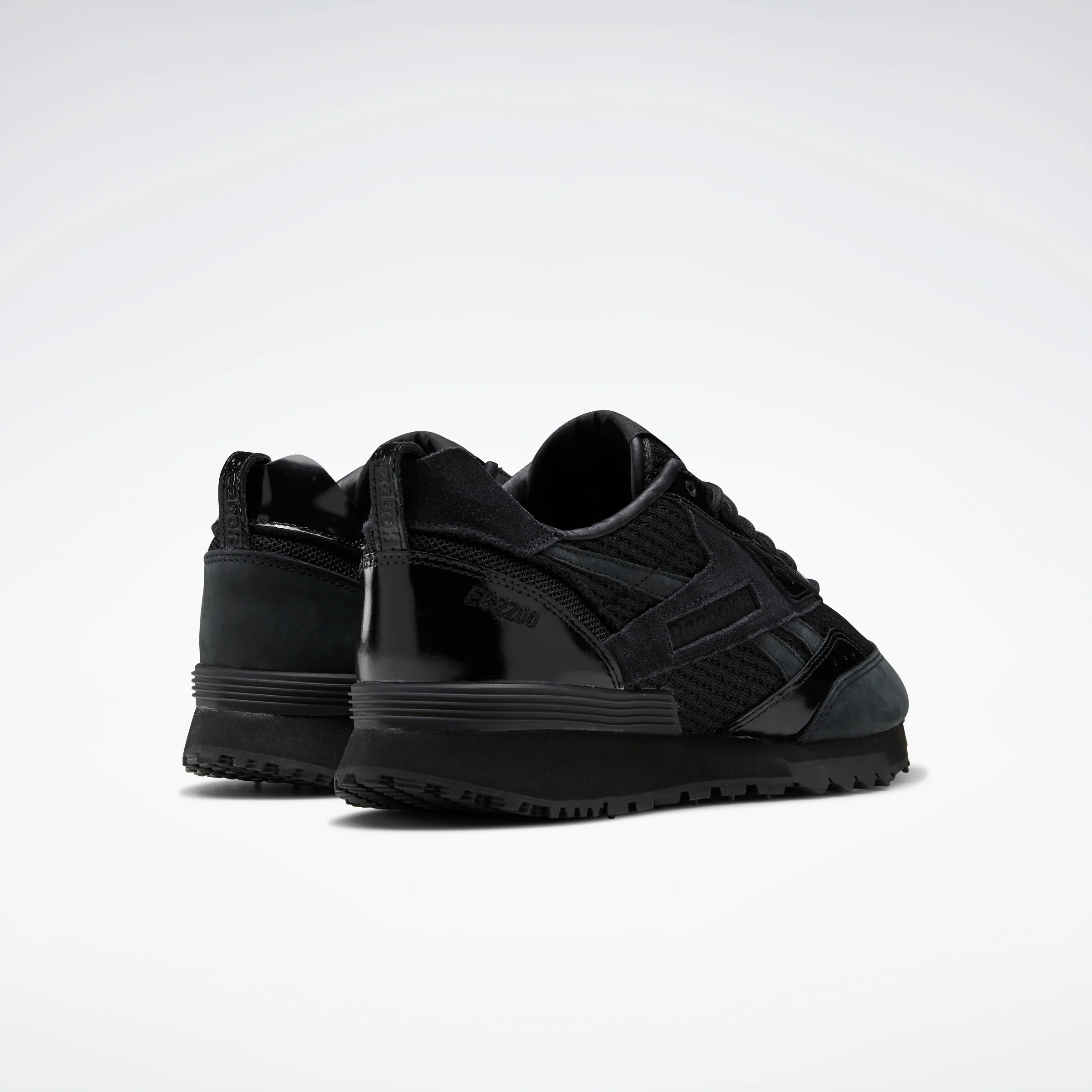 Reebok Footwear Men Lx2200 Shoes Core Black/Core Black/Cold Gre - Image 4