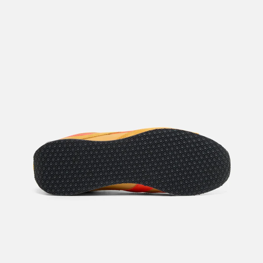 Reebok Footwear Men R400 Shoes GRIT GOLD/PUMP ORANGE/CHALK - Image 5