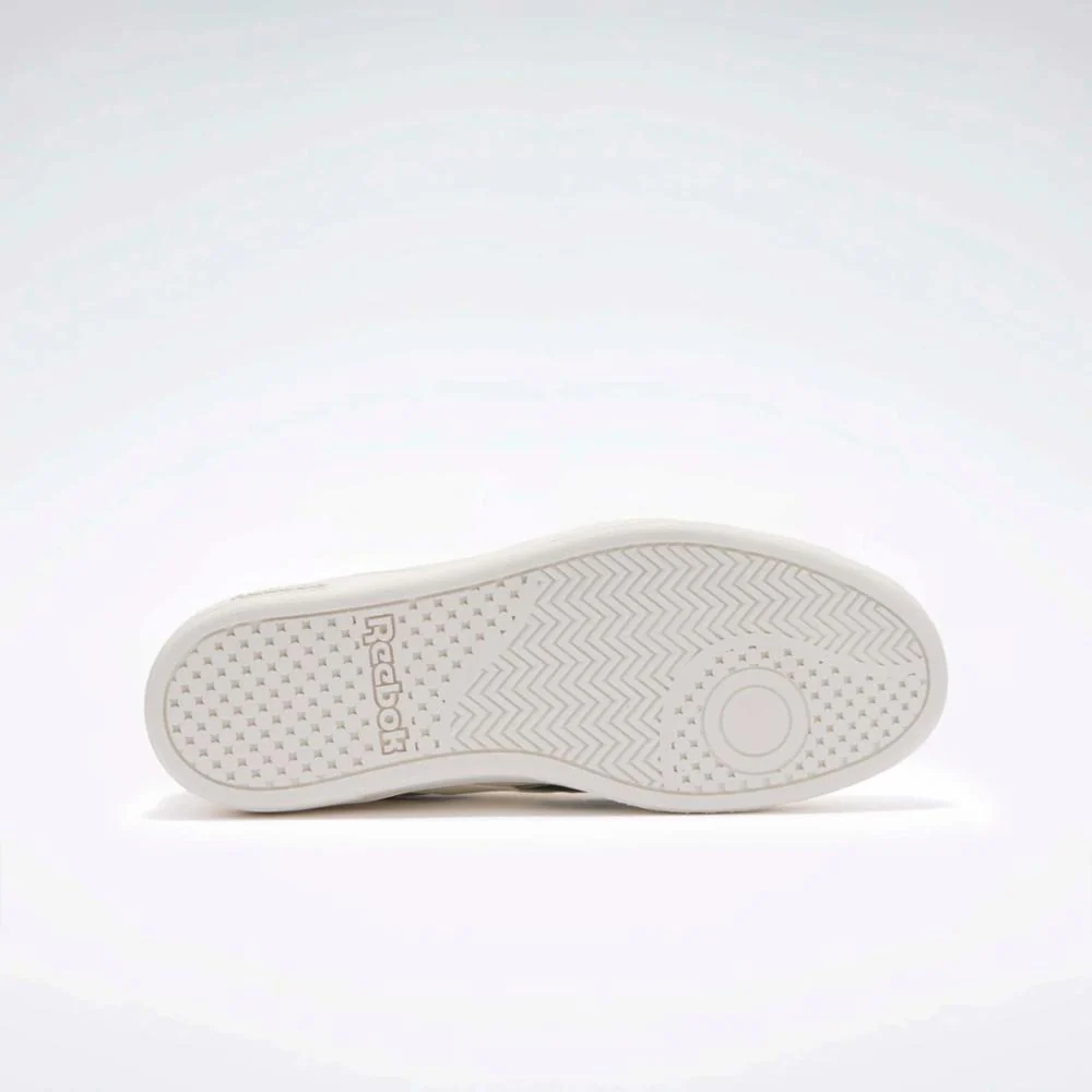Reebok Footwear Men Reebok Court Retro Shoes CHALK/CHALK/BREAKAWAYGREEN - Image 4
