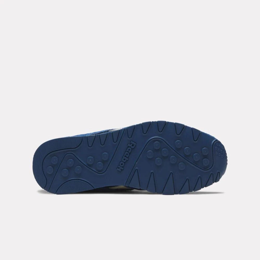 Reebok Footwear Men Reebok x ANINE BING Classic Nylon Shoes HERITAGENAVY/CLASSICWHT/CHALK - Image 4