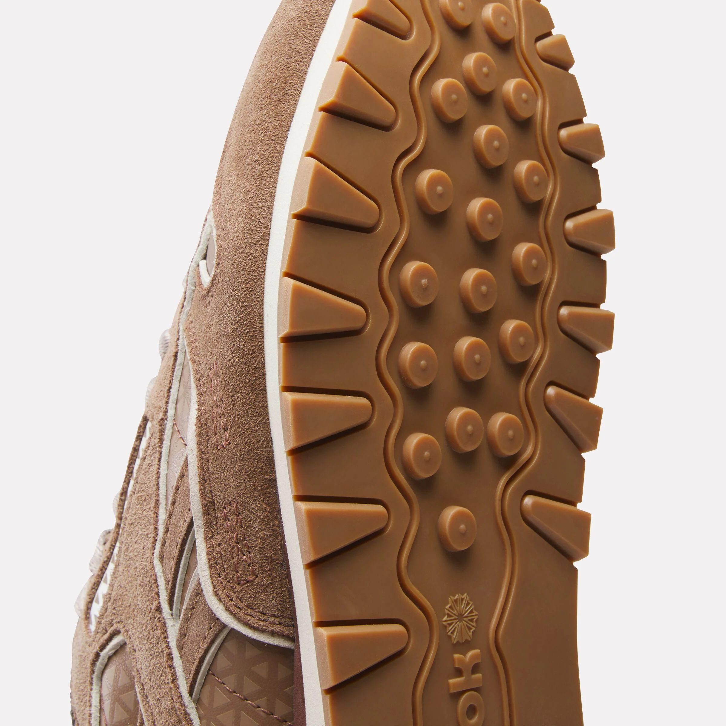Reebok Footwear Men Reebok x White Mountaineering Classic Leather Shoes BROWN/BROWN/BROWN - Image 7