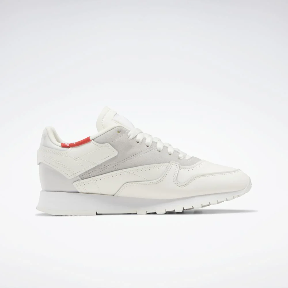 Reebok Footwear Women CLASSIC LEATHER CHALK/COLD GREY 1/FTWR WHT - Image 2