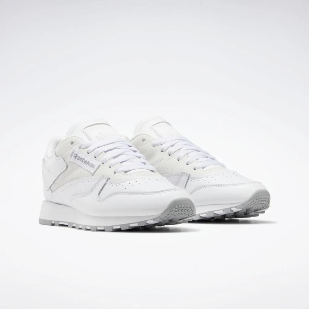 Reebok Footwear Women CLASSIC LEATHER FTWR WHT/PURE GREY 4/RHODONITE - Image 3