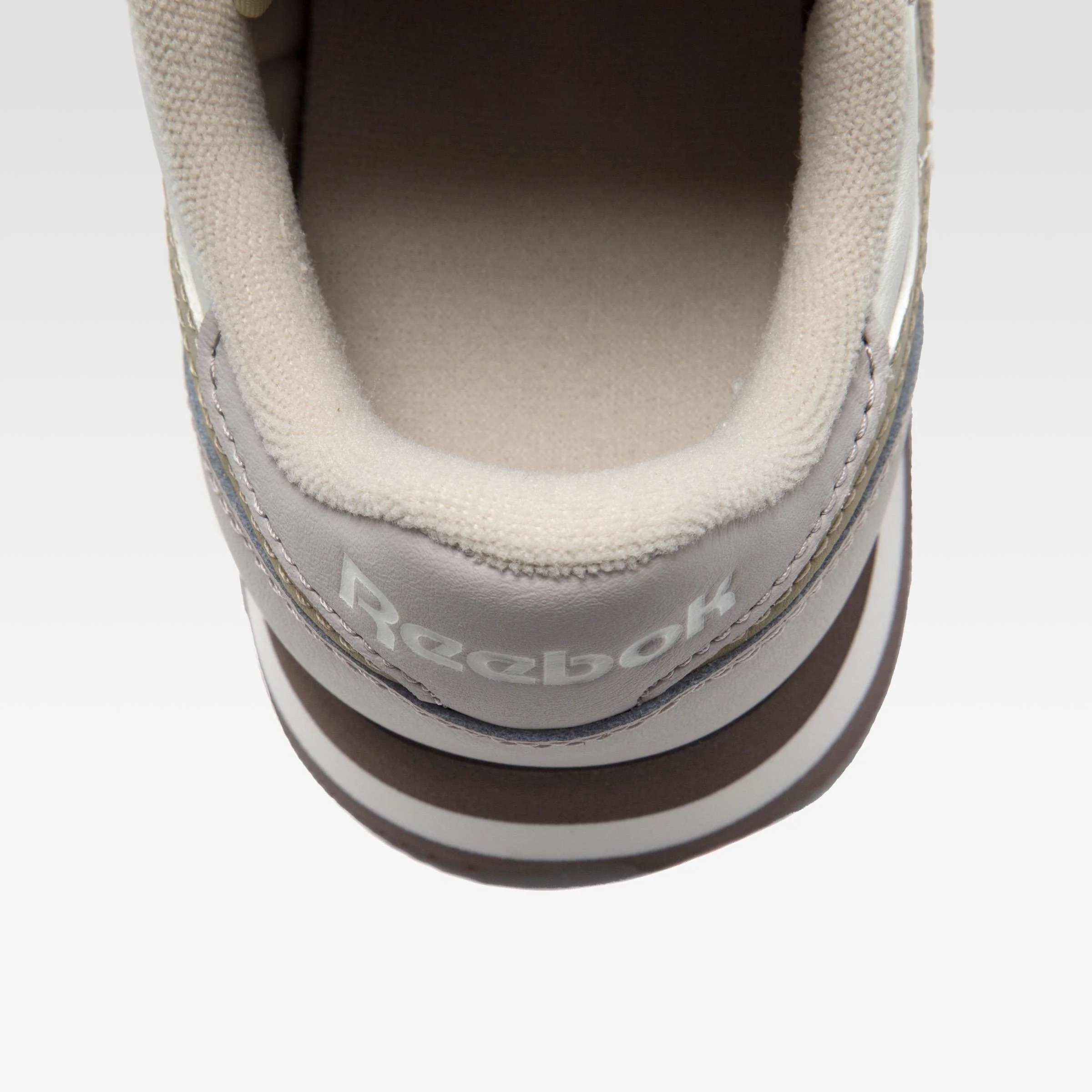 Reebok Footwear Women Classic Leather Shoes CHALK/ALABASTER/MOONSTONE - Image 8