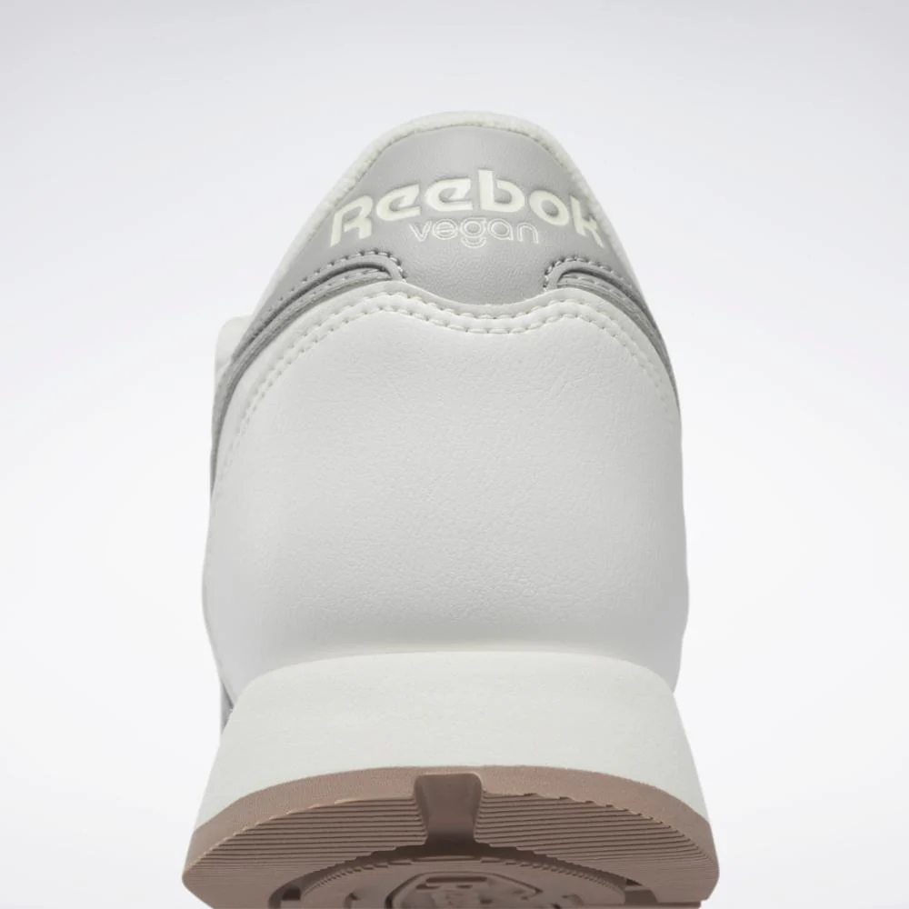 Reebok Footwear Women CLASSIC LEATHER SHOES CHALK/PUGRY3/TAUPE - Image 5