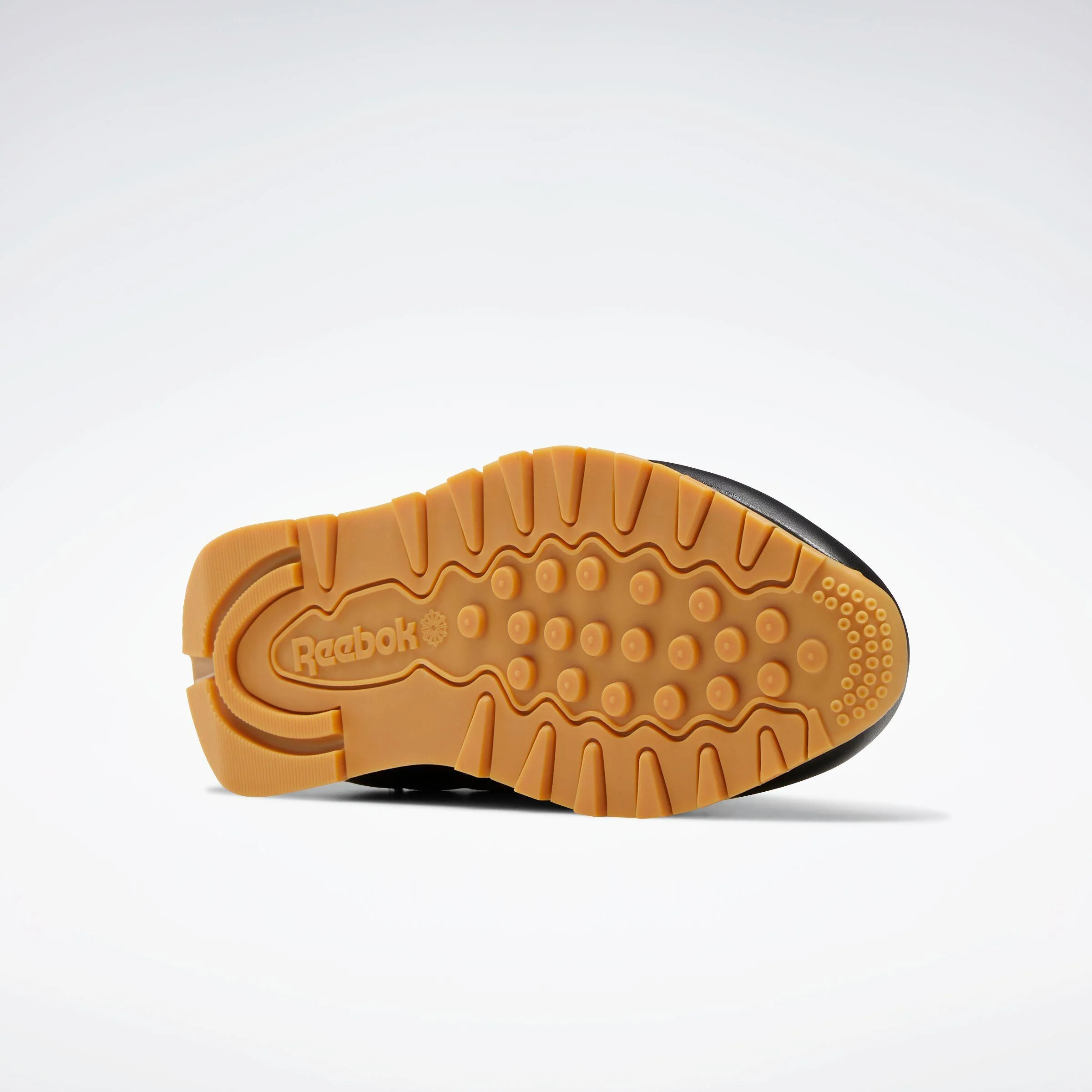 Reebok Footwear Women Classic Leather Shoes CORE BLK/PURE GRY 5/REEBOK RUB - Image 4