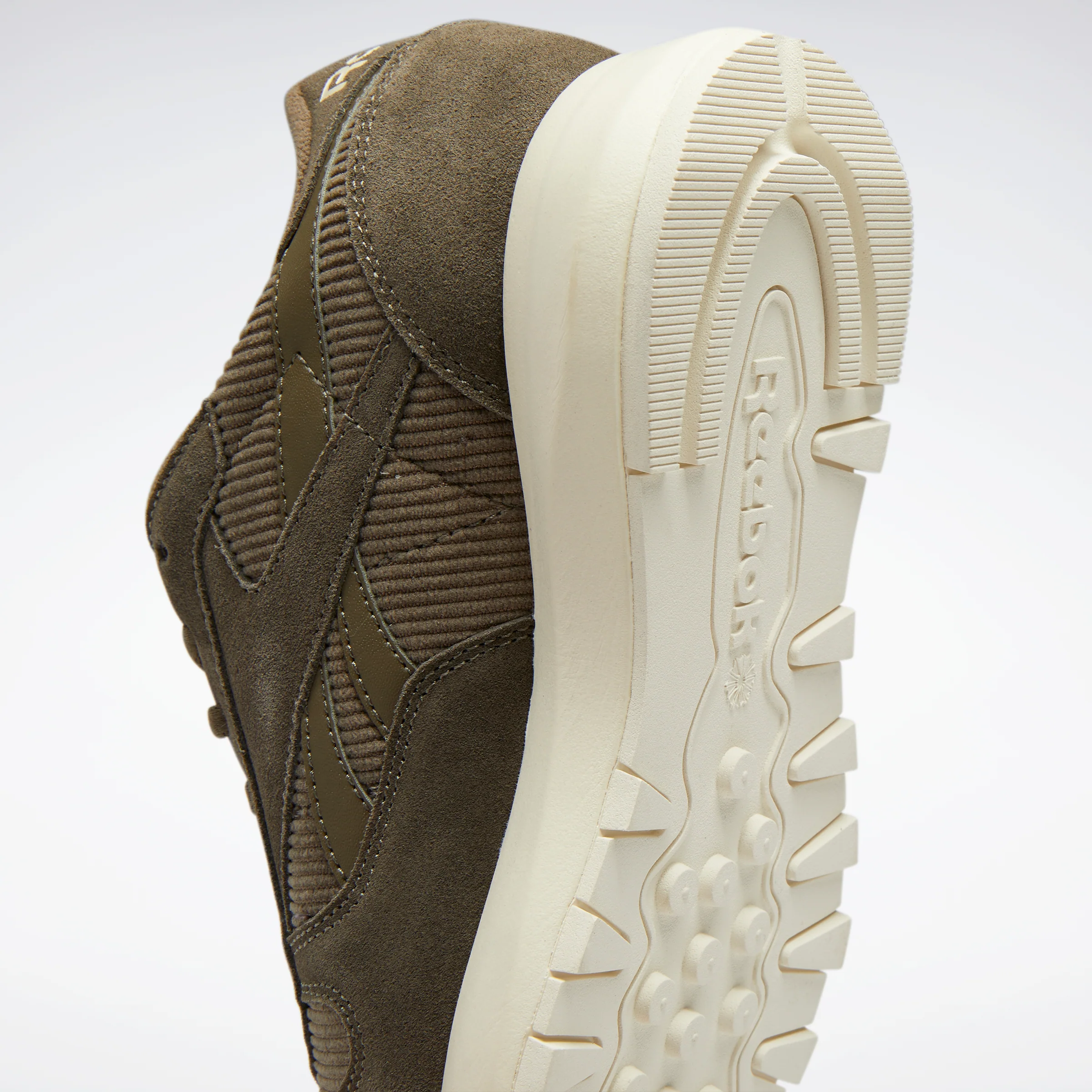 Reebok Footwear Women Classic Leather Sp Shoes Armgrn/Armgrn/Clawht - Image 9