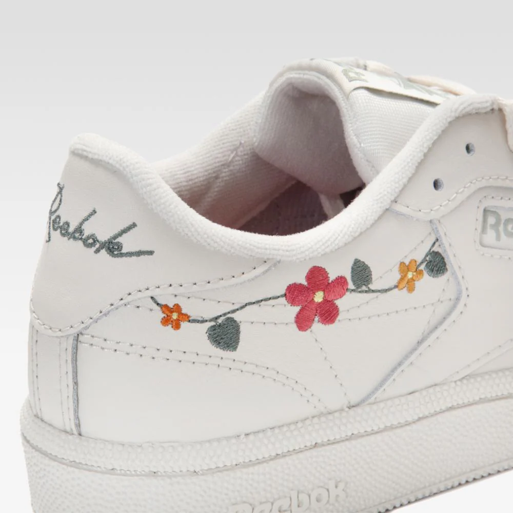 Reebok Footwear Women Club C 85 Shoes BONE/BONE/VINTAGE GREEN - Image 7