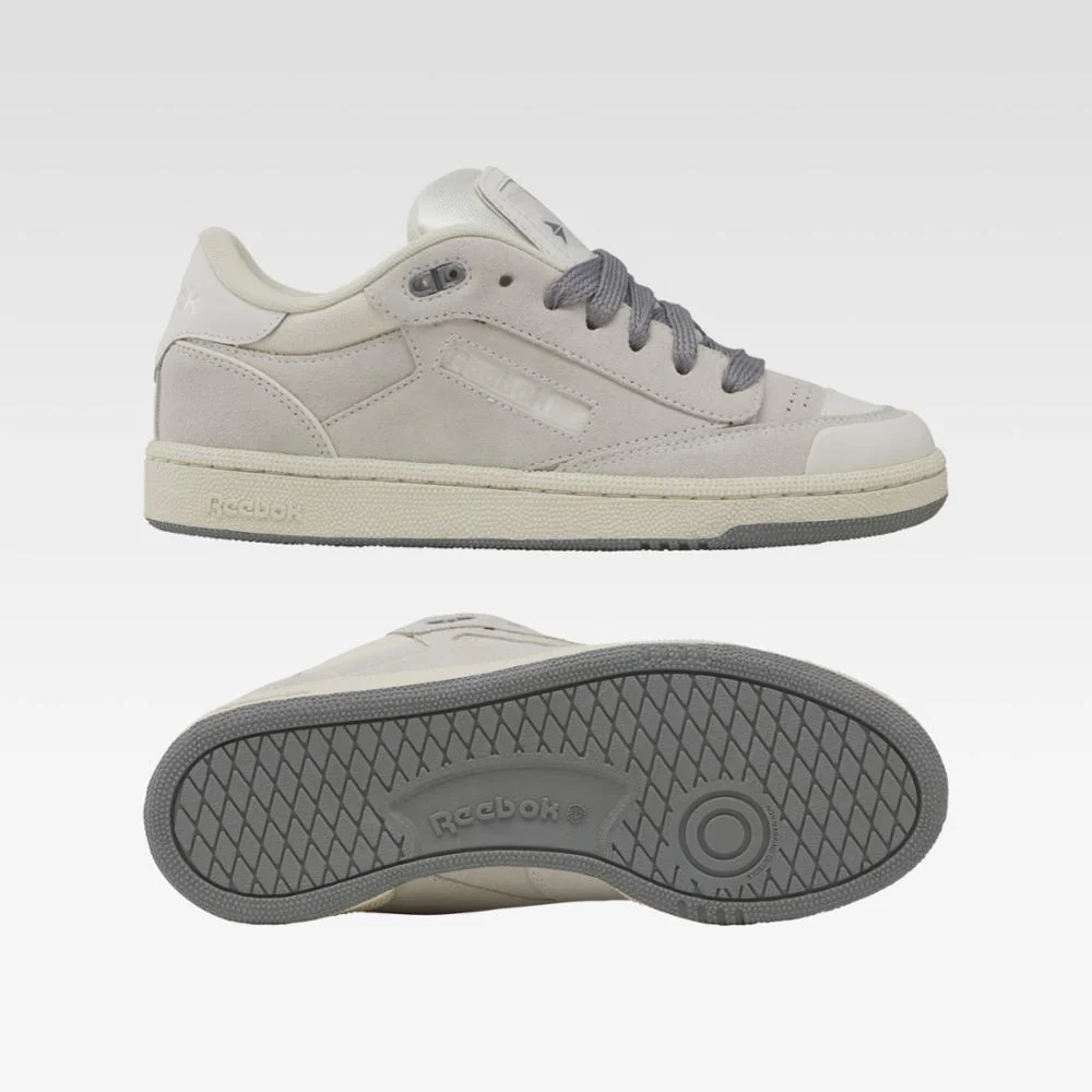 Reebok Footwear Women Club C Bulc Shoes CHALK/ALABAS/PUGRY5 - Image 2