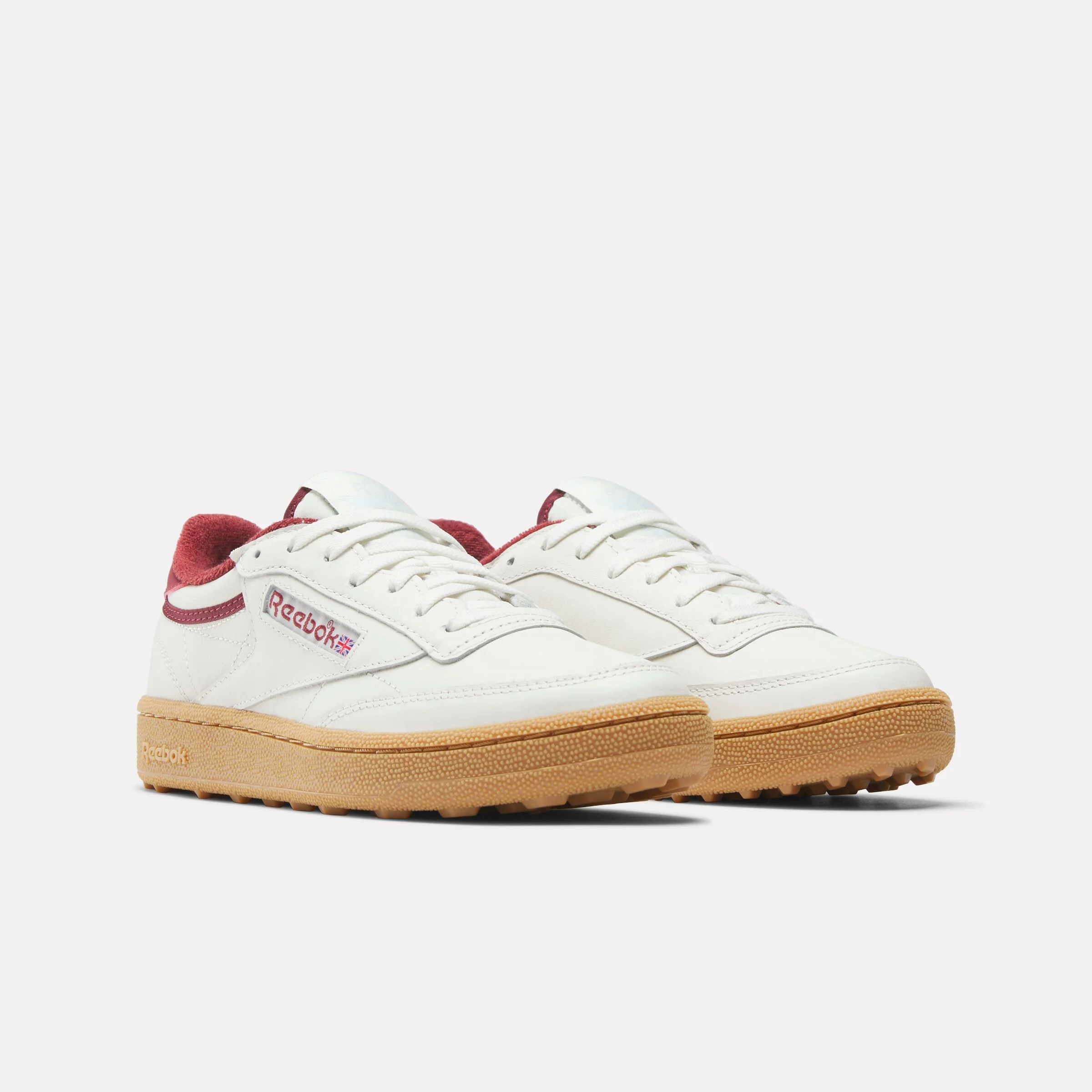 REEBOK FOOTWEAR WOMEN Club C Golf Shoes CHALK/CLASSIC BURGUNDY - Image 2