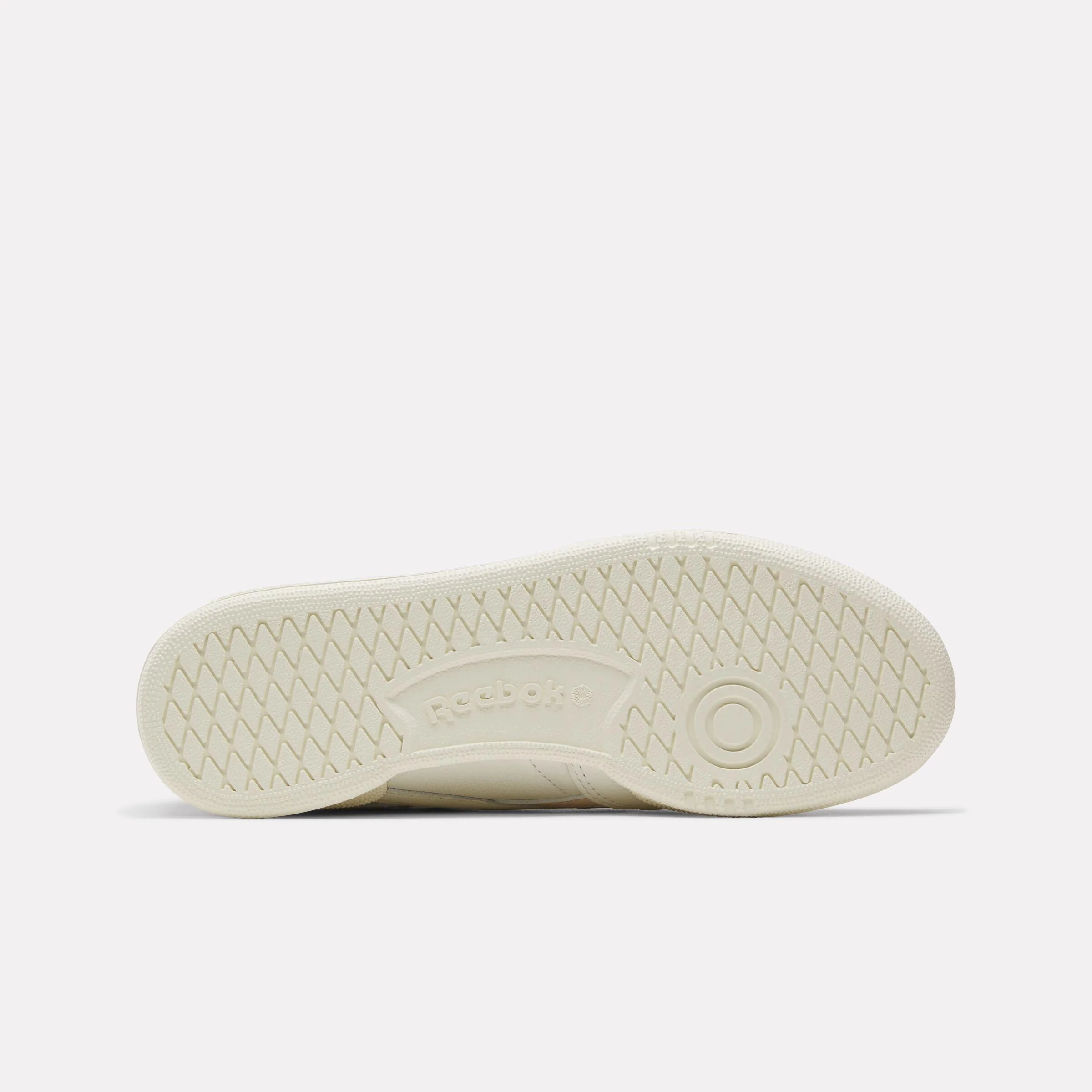 Reebok Footwear Women Club C Revenge Vintage Shoes CHALK/TAPIOCA/VINTAGECHALK - Image 4